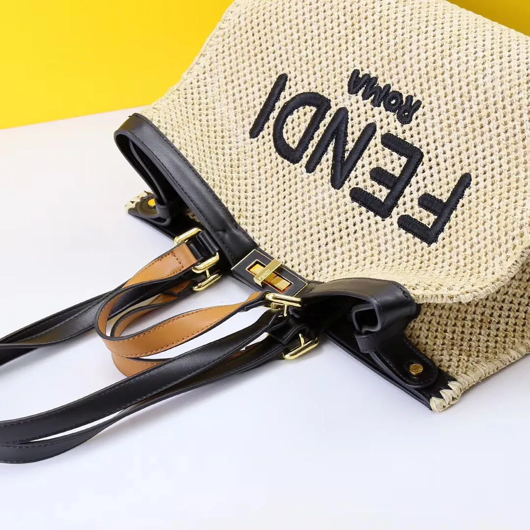 Designer Tote Bags - FND - 6596
